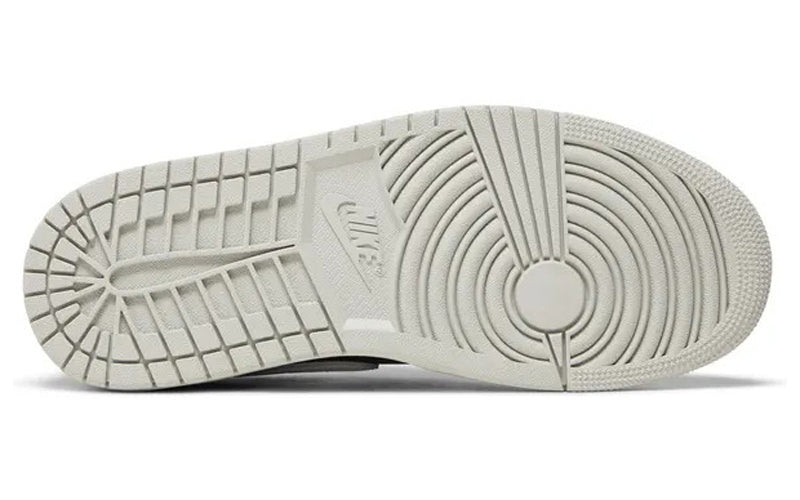 Jordan 1 Retro Low OG Black Cement (Women's)