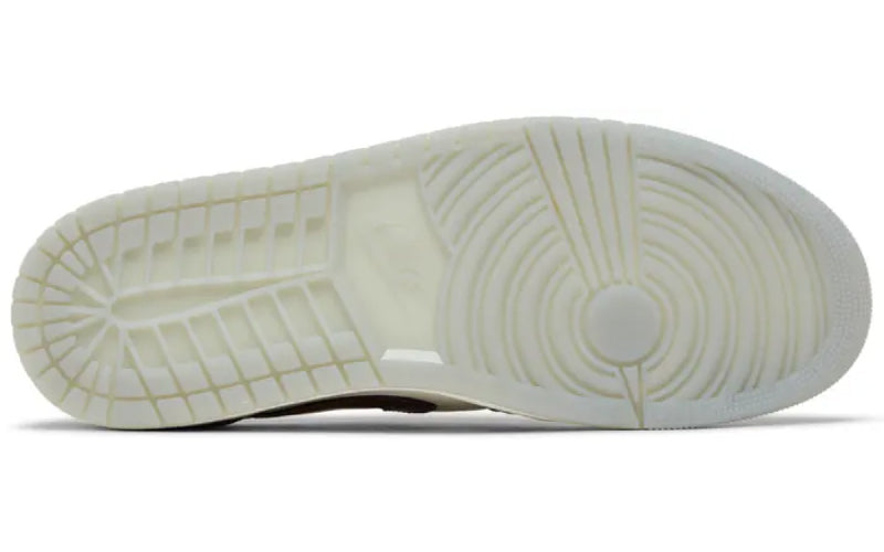 Jordan 1 Retro Low OG Year of the Dragon (2024)