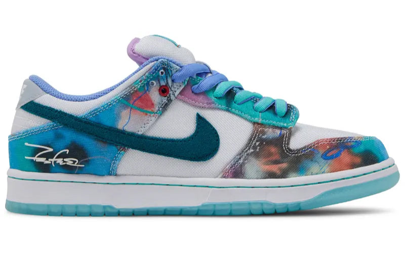 Nike SB Dunk Low Futura Laboratories Bleached Aqua