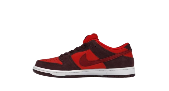 Nike SB Dunk Low Cherry