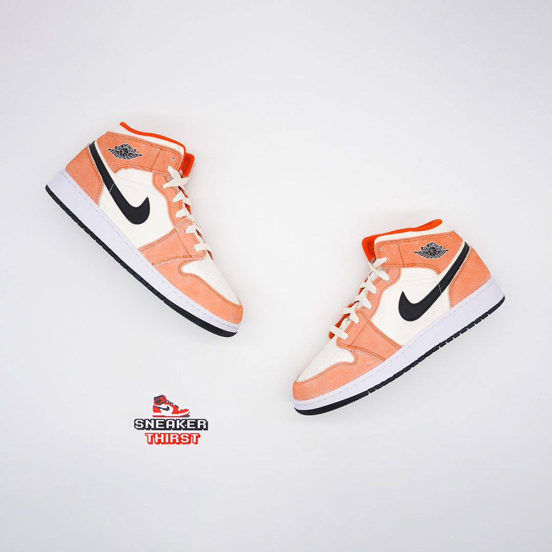 Jordan 1 Mid SE Orange Suede (GS)