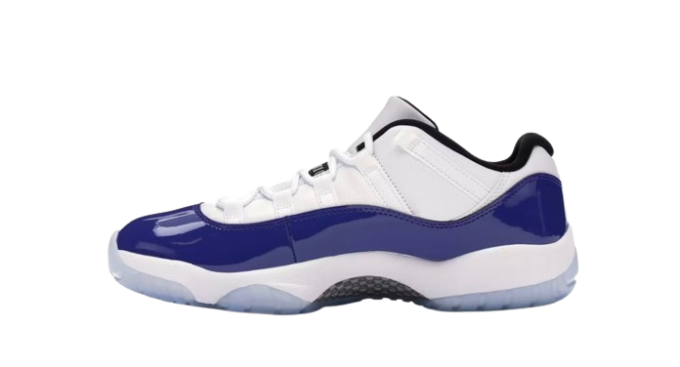 Jordan 11 Retro Low White Concord (Women's)