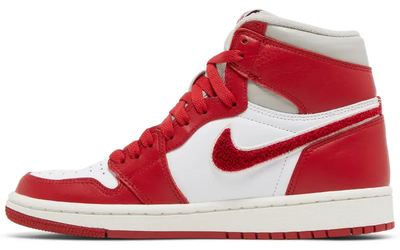 Jordan 1 Retro High OG Varsity Red (Womens)