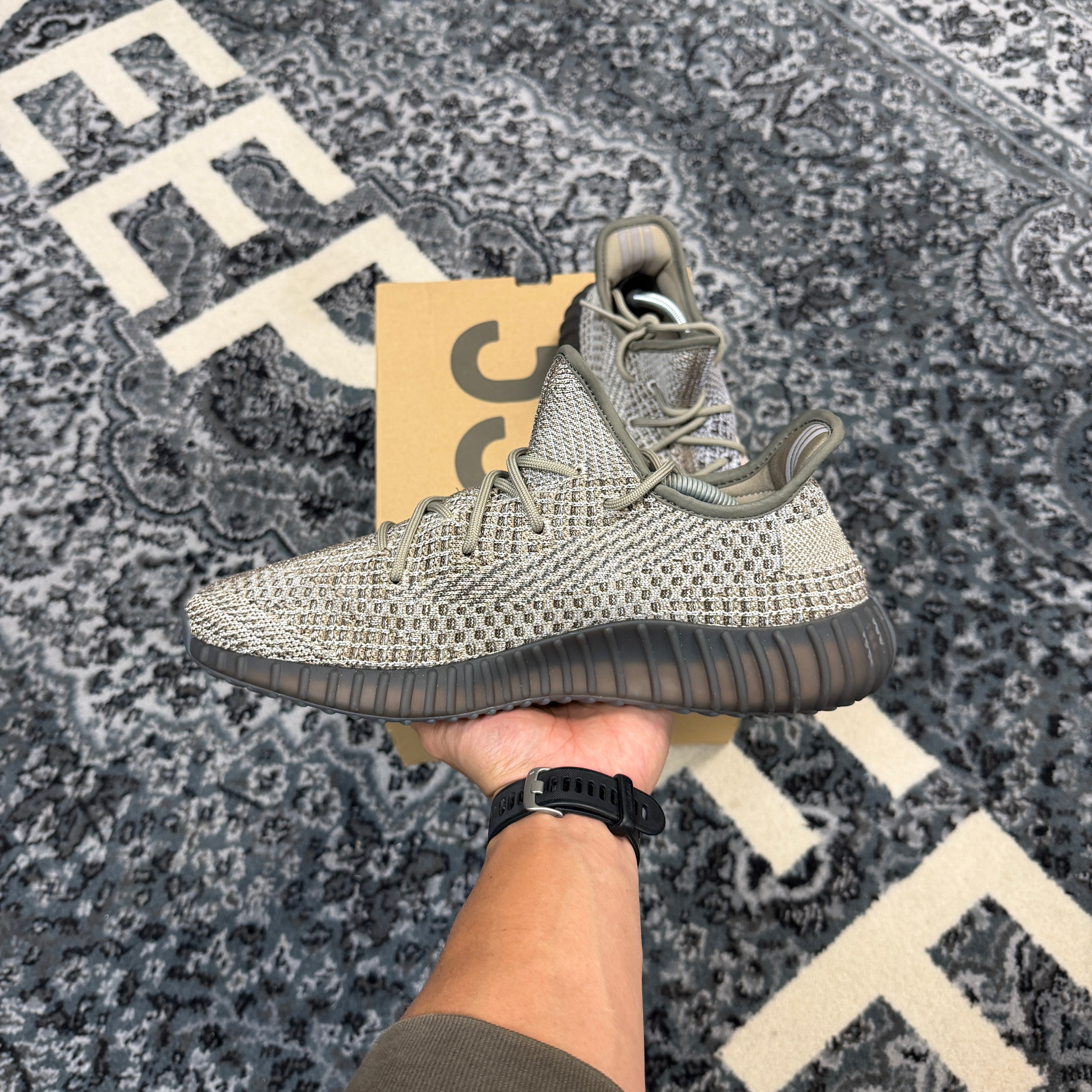 Adidas Yeezy Boost 350 V2 Ash Stone (Preowned)