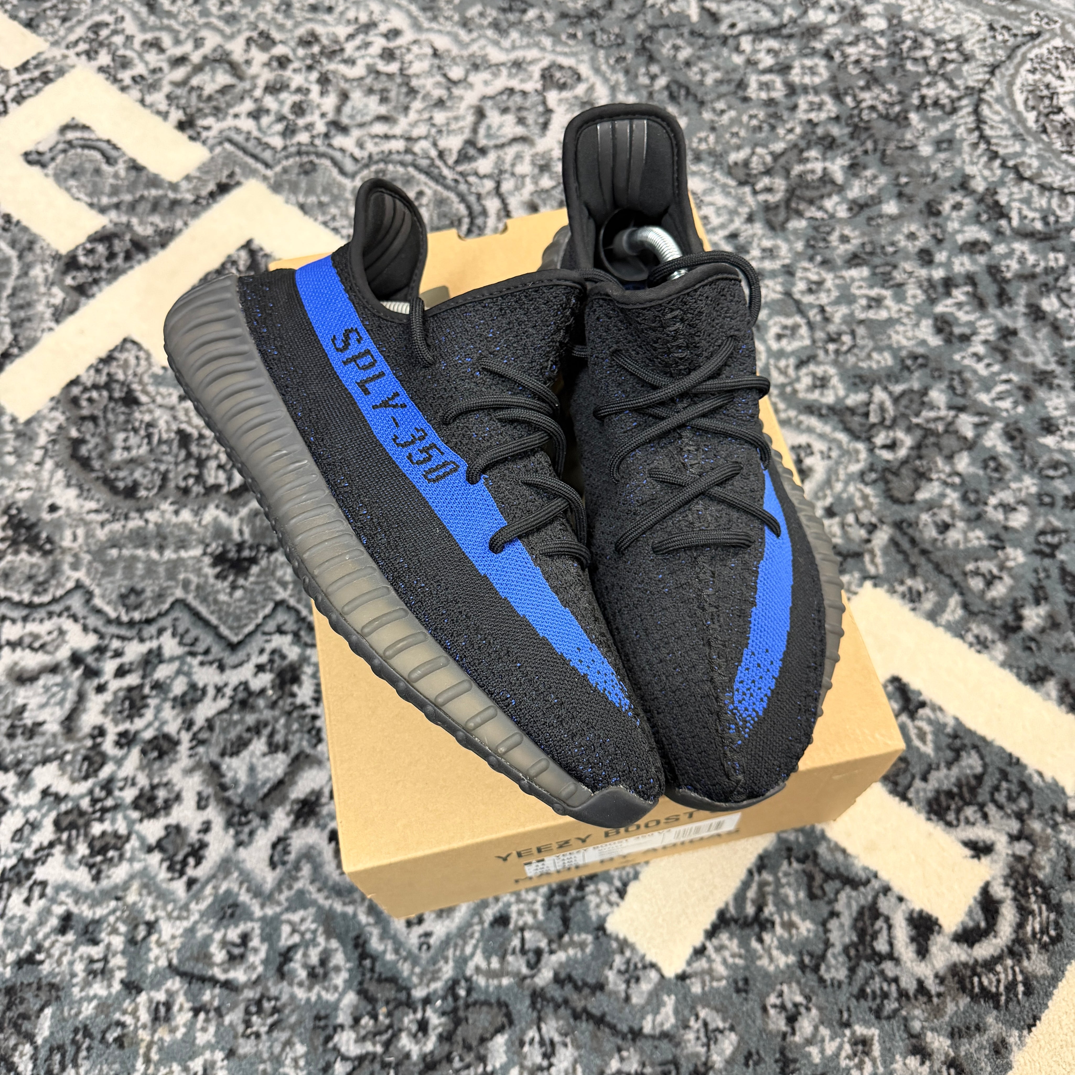Adidas Yeezy Boost 350 V2 Dazzling Blue (Preowned)