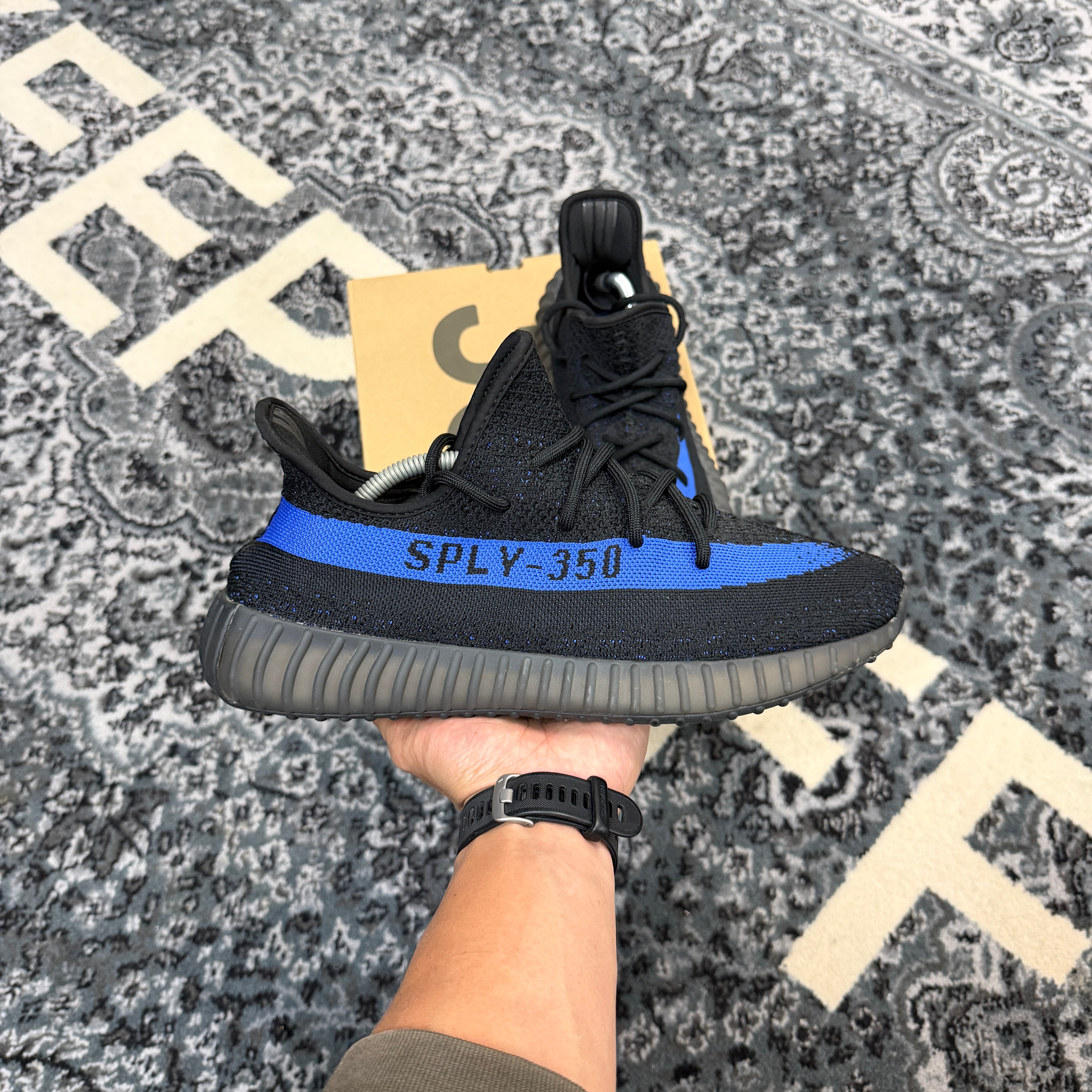 Adidas Yeezy Boost 350 V2 Dazzling Blue (Preowned)