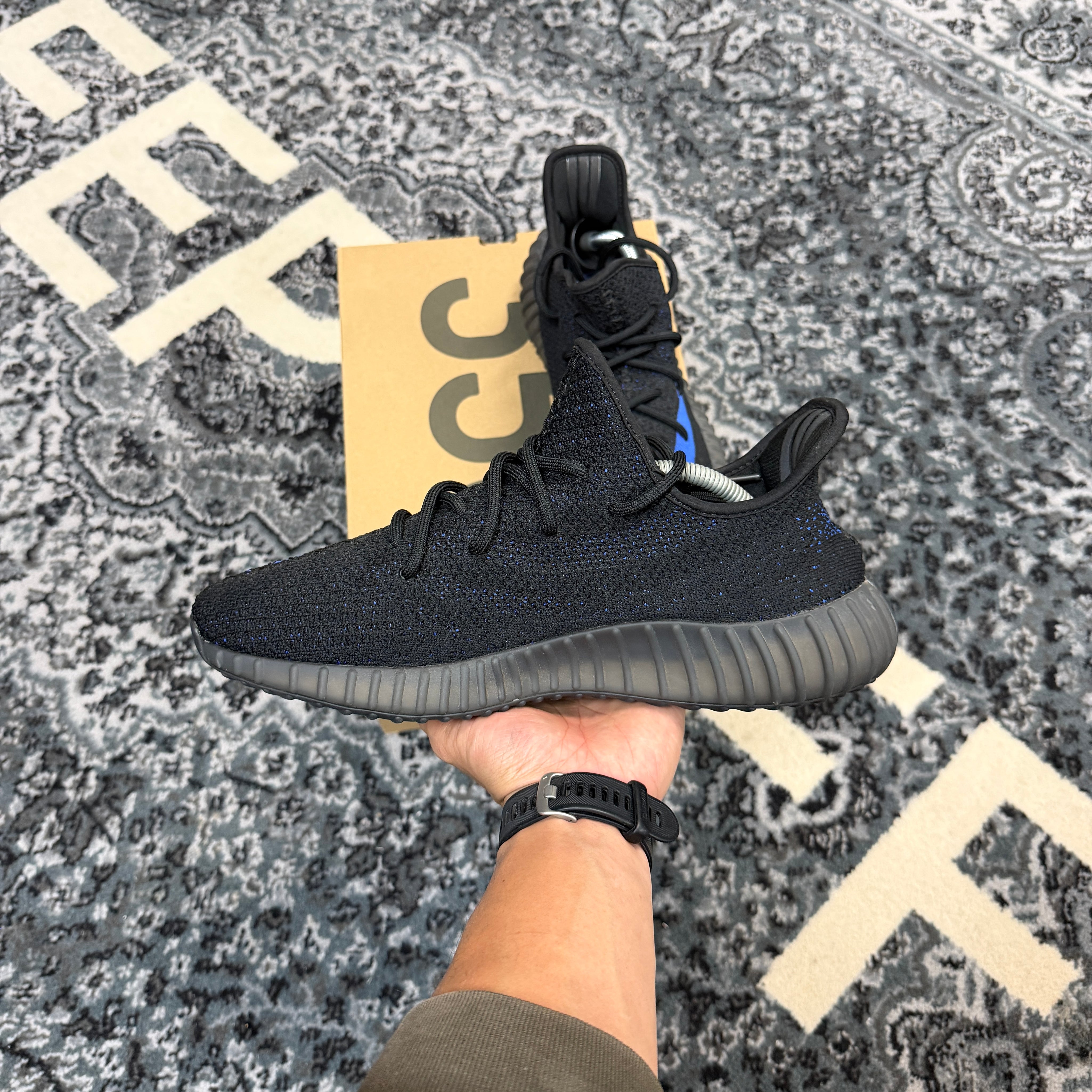 Adidas Yeezy Boost 350 V2 Dazzling Blue (Preowned)