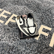 Jordan 1 Retro Low OG Mocha