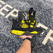 Jordan 4 Retro Thunder (2023) (Preowned)
