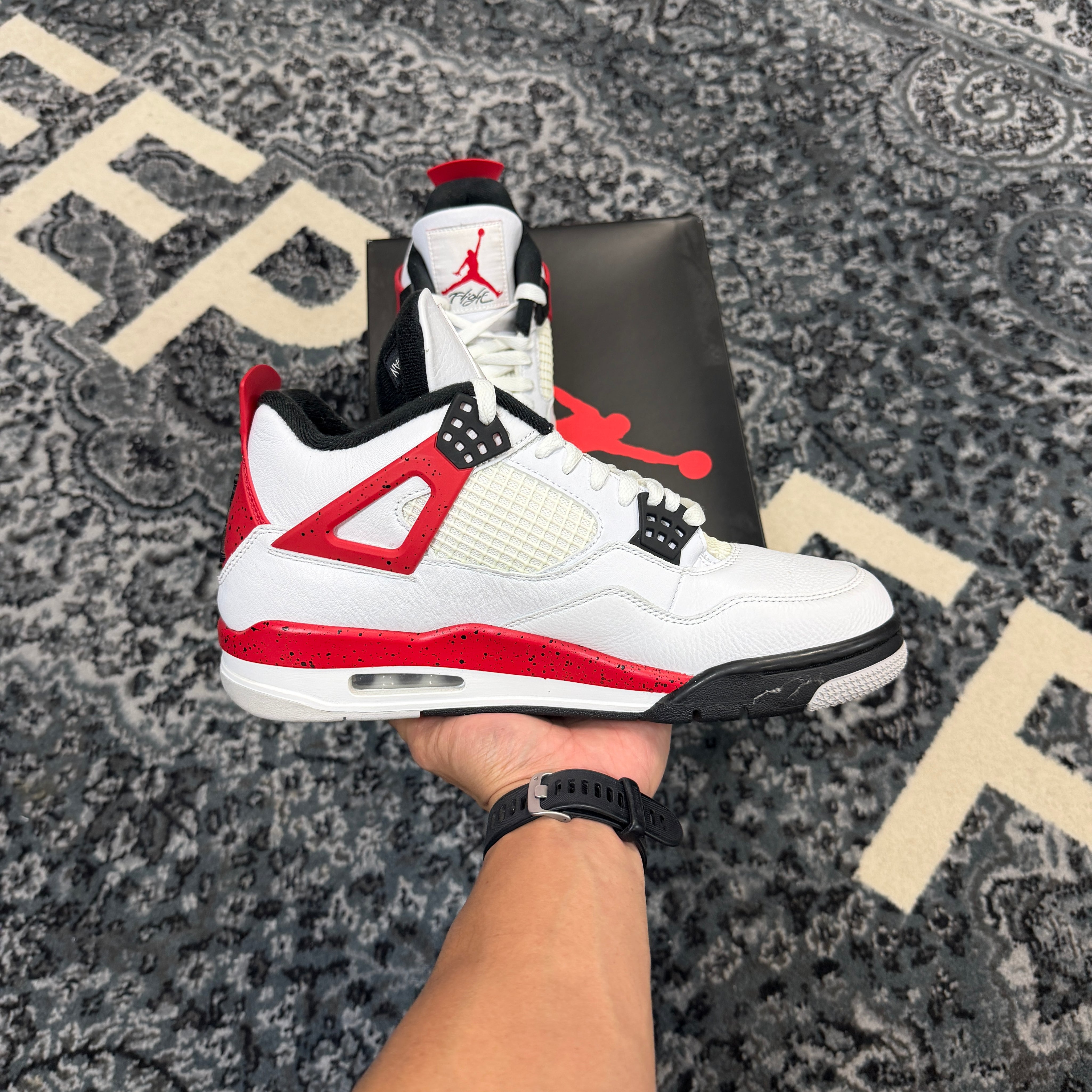 Jordan 4 Retro Red Cement (Preowned)