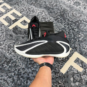 Adidas AE 2 Black White Red (Preowned)