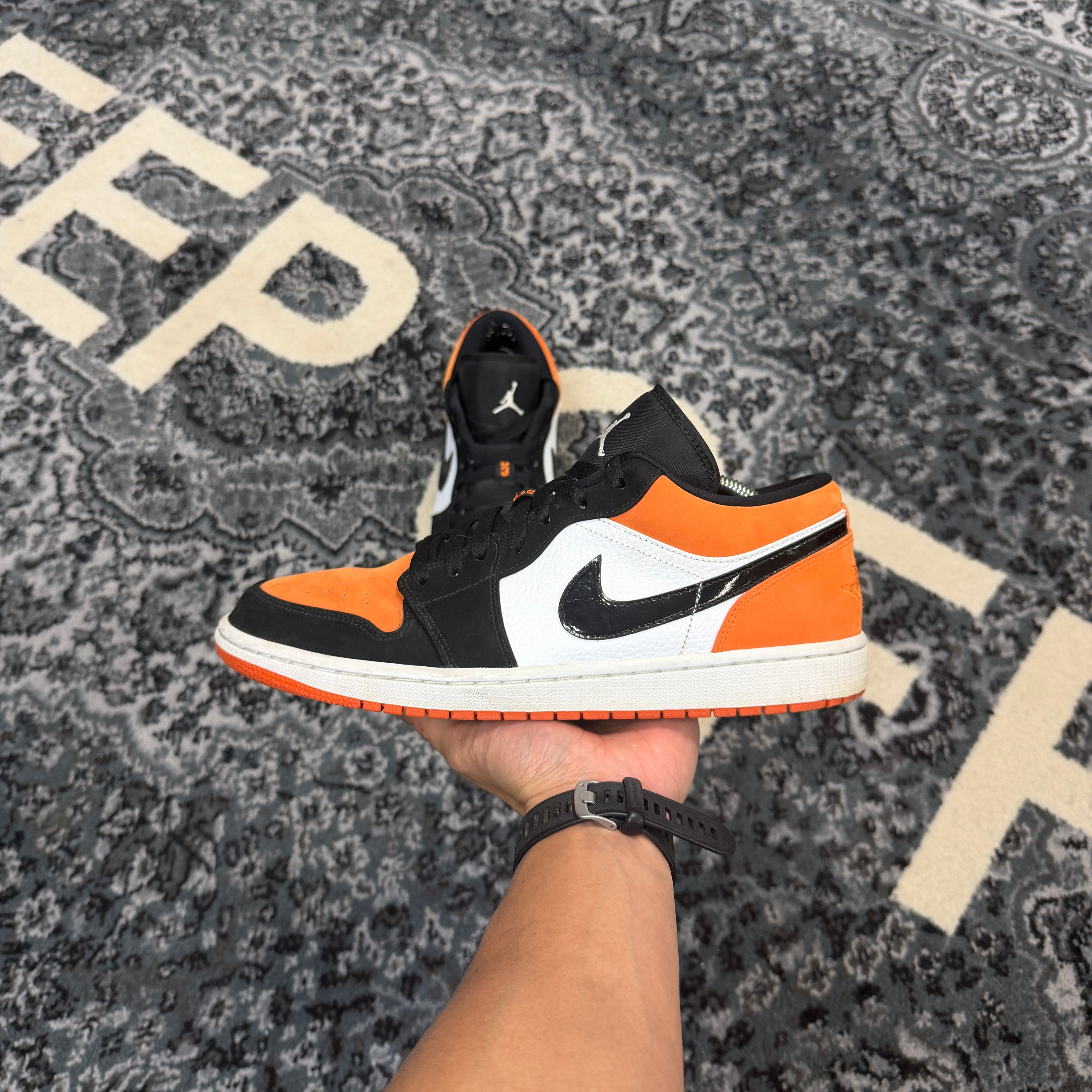 Jordan 1 Low Shattered Backboard (Preowned)