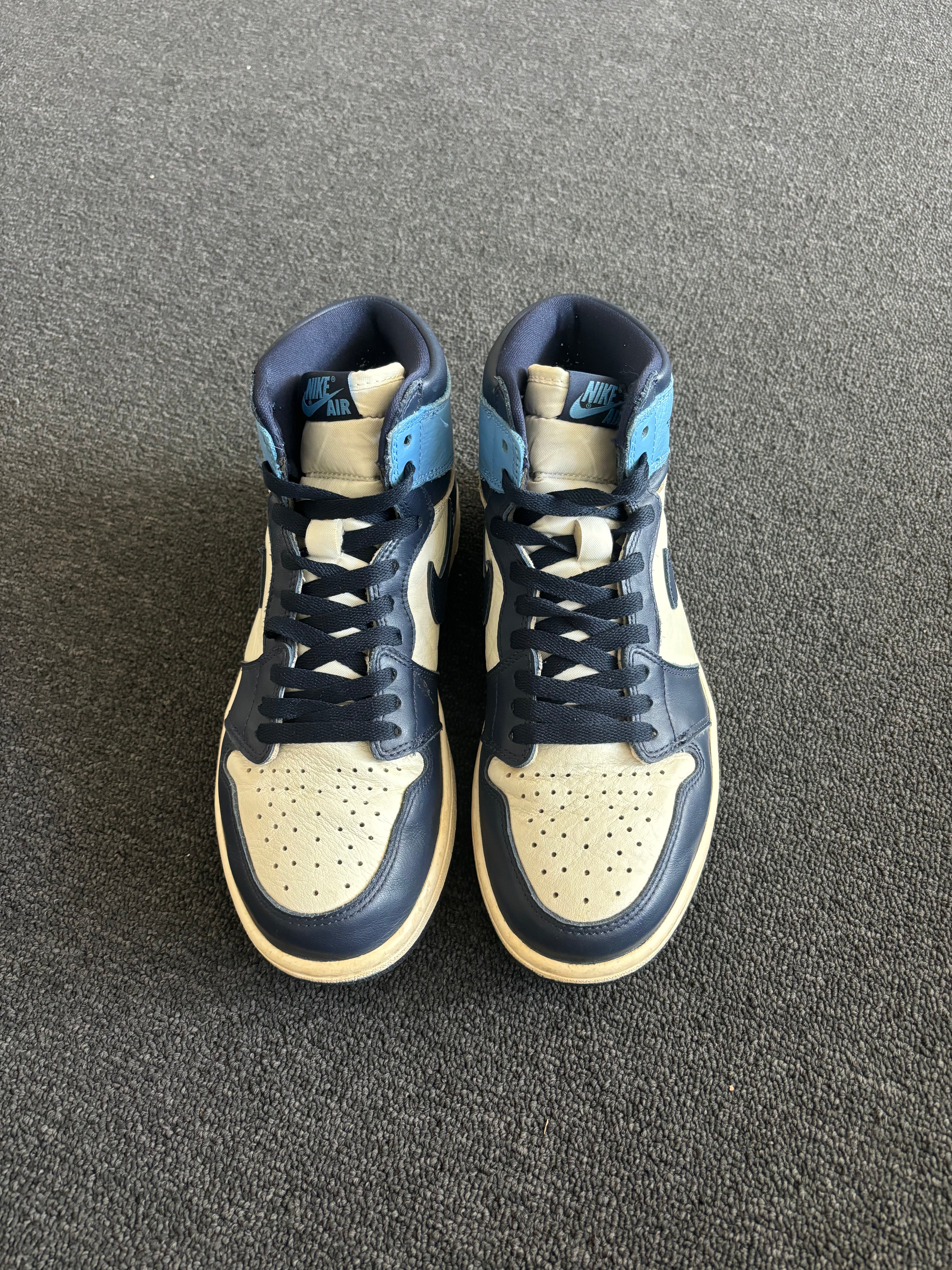 Jordan 1 Retro High Obsidian (PREOWNED)