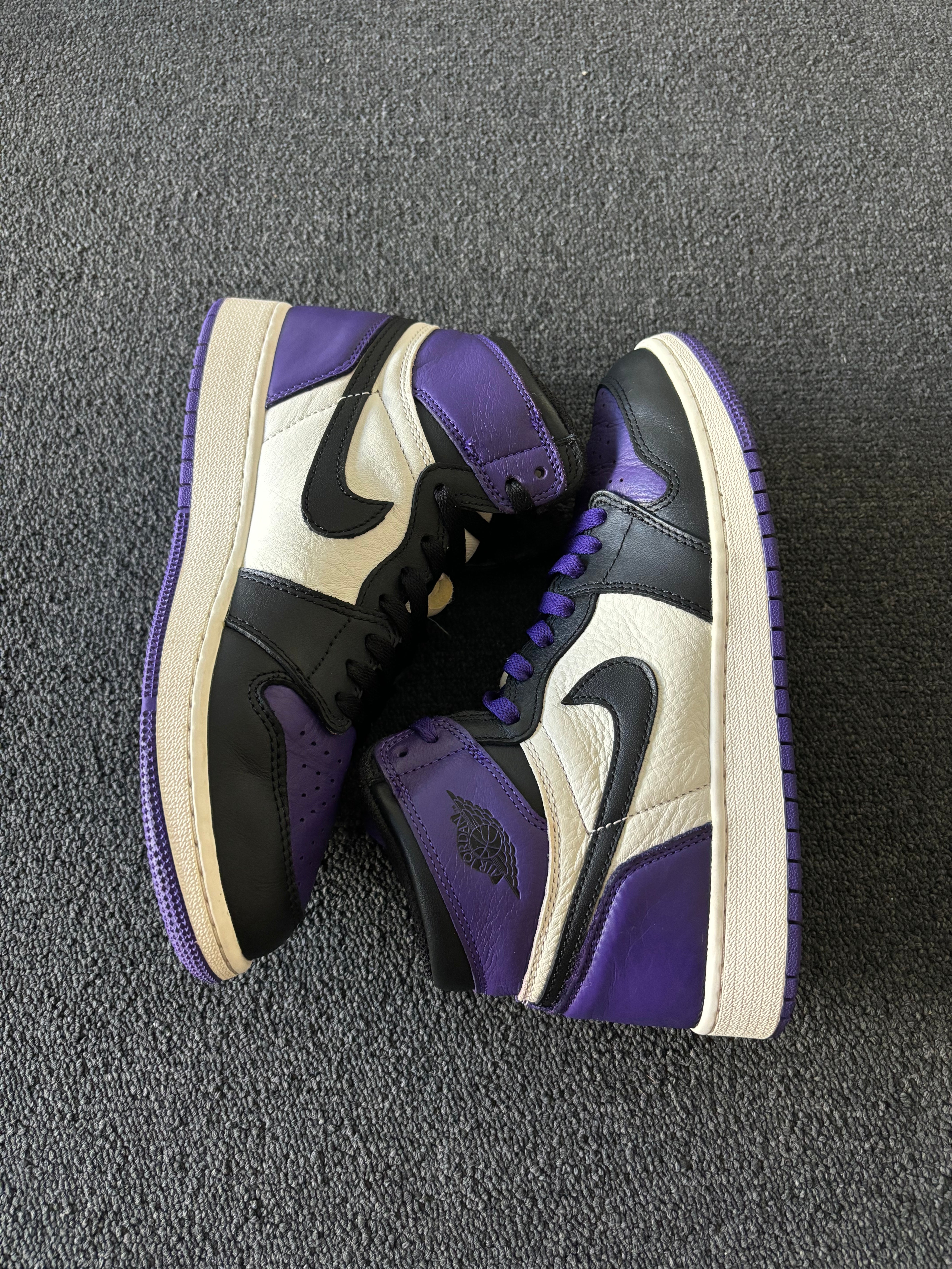 Jordan 1 Retro High Court Purple (GS) (PREOWNED)