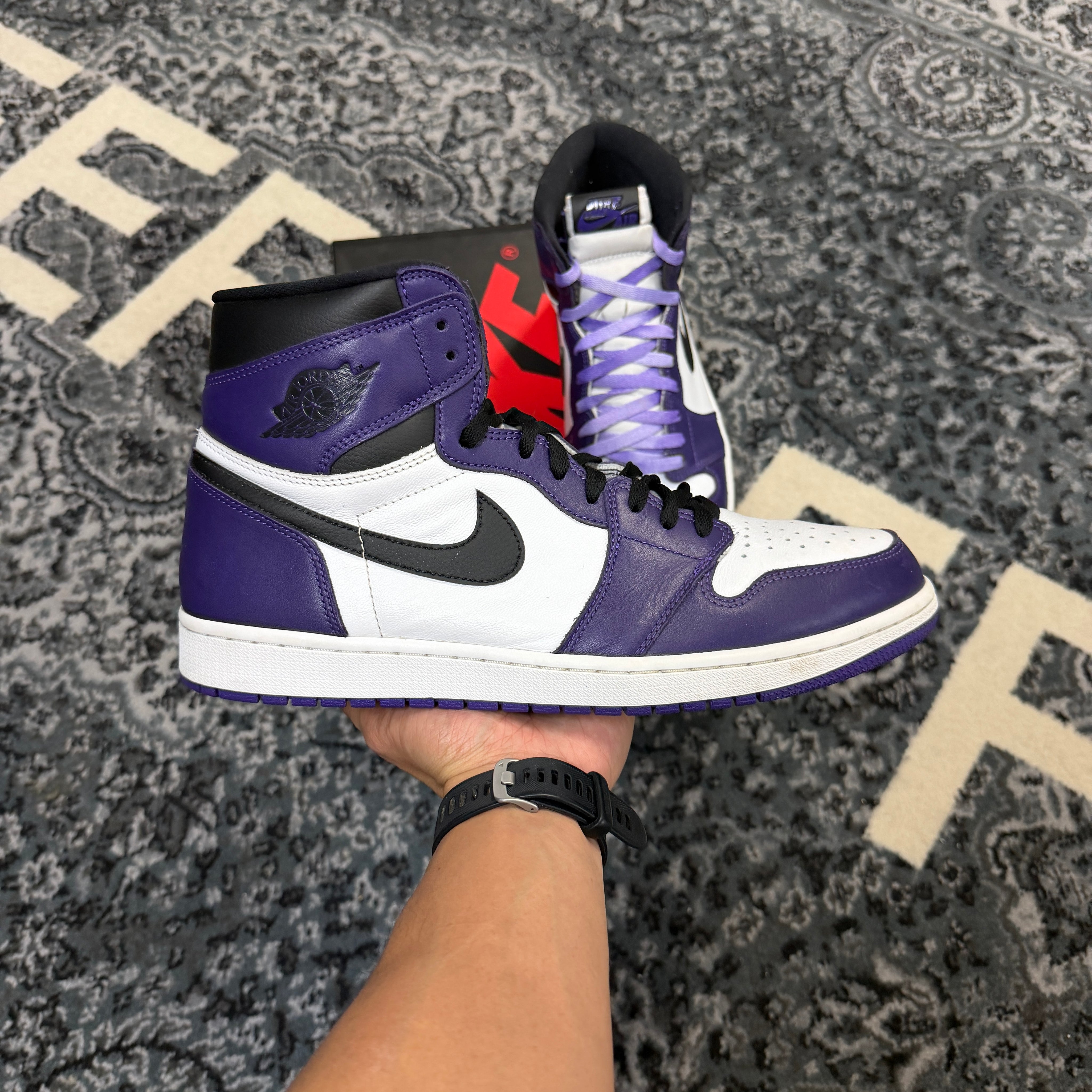 Jordan 1 Retro High Court Purple White (Preowned)